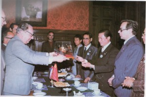 Dr.Suchart Kosolkitiwong, presenting the Thai Royal Barge in miniature to Mr. Alexey S. Diykov, Chief of the Department of South and South and South-East Asia of the Organizing Committee of the Thai-USSR Friendship Society (June 11,1979).